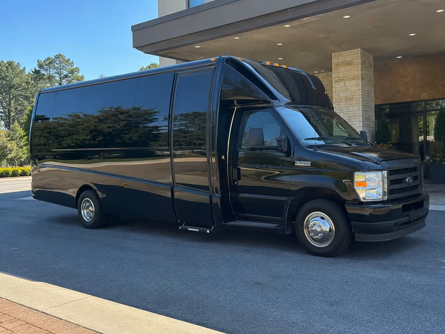 senior parishioner minibus rentals in san ramon